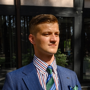 Илья Ишеков