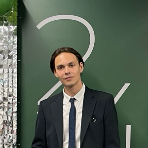 Артем Колпаков