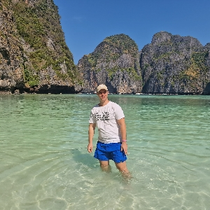 Ярослав Ломаев | Сетка — социальная сеть от hh.ru