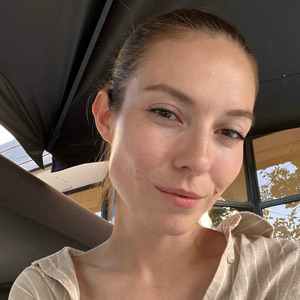 Алина Коваль