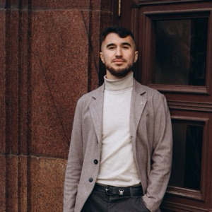 Павел Садыков