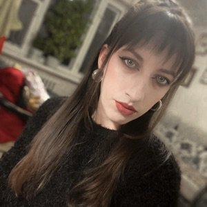 Анна Челышева