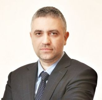 Виктор Баев