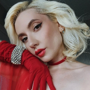 Любовь Андреева