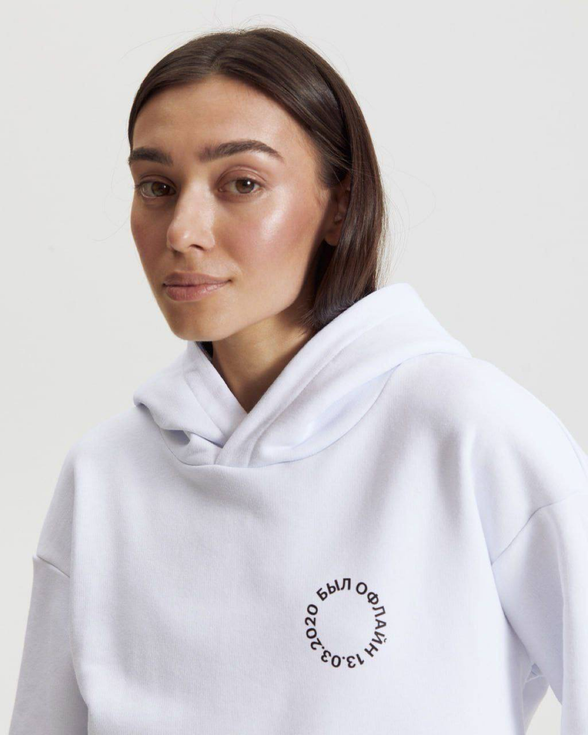 ПИК внезапно дропнул мерч.
Это первая коллекция компании и я могу сказать, что выглядит она очень достойно — разработать и реализовать всё это помогло агентство СберМаркетинг | Сетка — социальная сеть от hh.ru