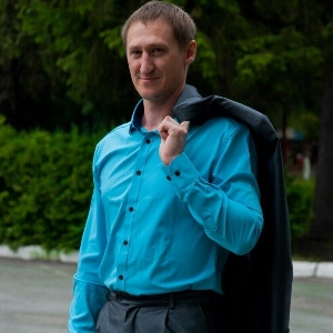 Денис Шиховцев