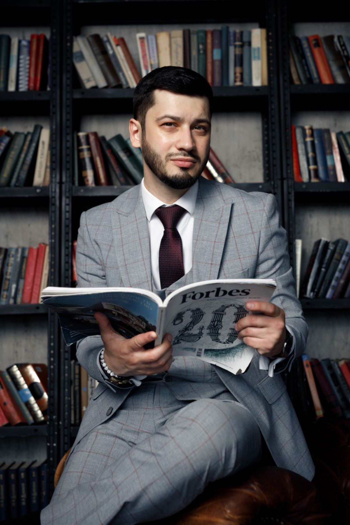 Я Макар Илья, финансовый эксперт и квалифицированный инвестор с 2013 года и практикующий инвестор с 2014 года.
— Автор курса по обучению: Криптовалюты от, А до Я для онлайн школы onlinevuz | Сетка — социальная сеть от hh.ru