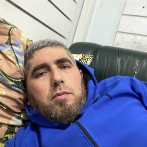 Амир Асланов | Сетка — социальная сеть от hh.ru