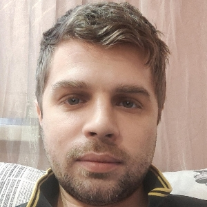 Виталий Аверченко