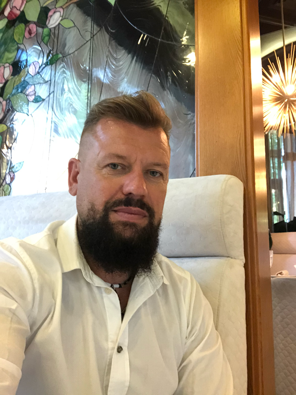Виталий Новиков