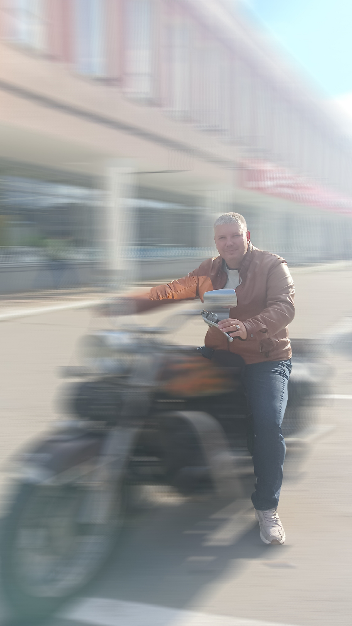 🌟 Давай отложим жизнь на потом? 🌟  
Сколько раз ты обещал себе начать что-то новое «завтра»? Работать над проектом, заниматься спортом, путешествовать или просто уделять время себе? 🤔  
Но вот в чем д... | Сетка — социальная сеть от hh.ru