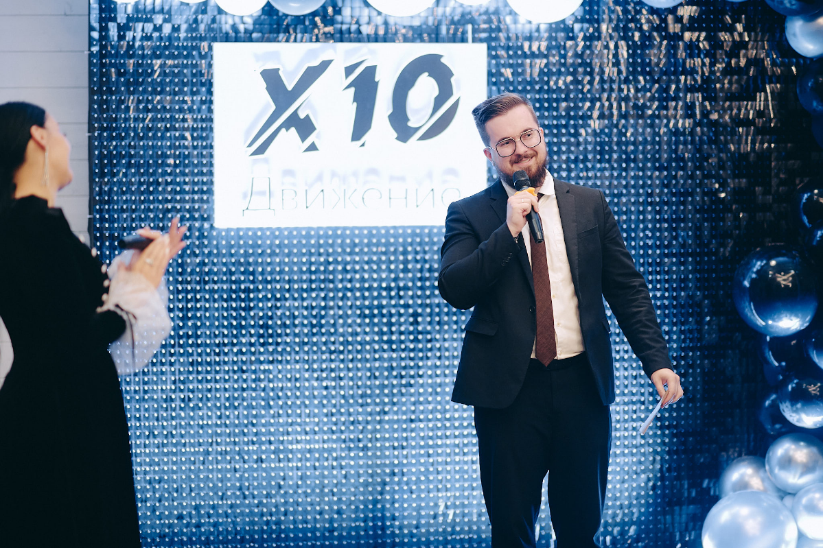 #ищуработу #резюме #менеджерпродукта #productmanager
Приветствую!
Меня зовут Илья,  я из Волгограда.
Ищу для себя компанию, которую смогу вывести на новый уровень, как Product | Сетка — социальная сеть от hh.ru