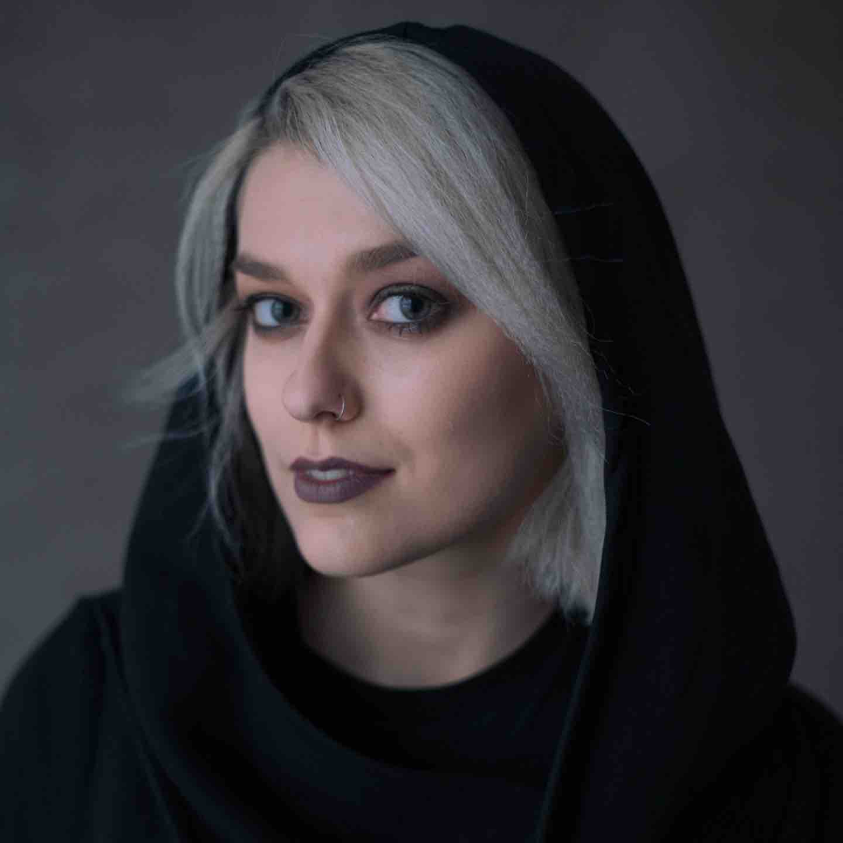 Елена Левина