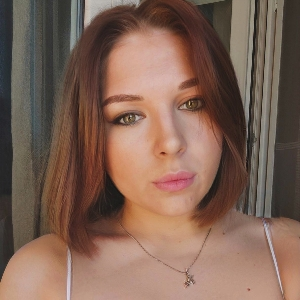 Юлия Шмакова