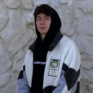 Алмаз Хайруллин