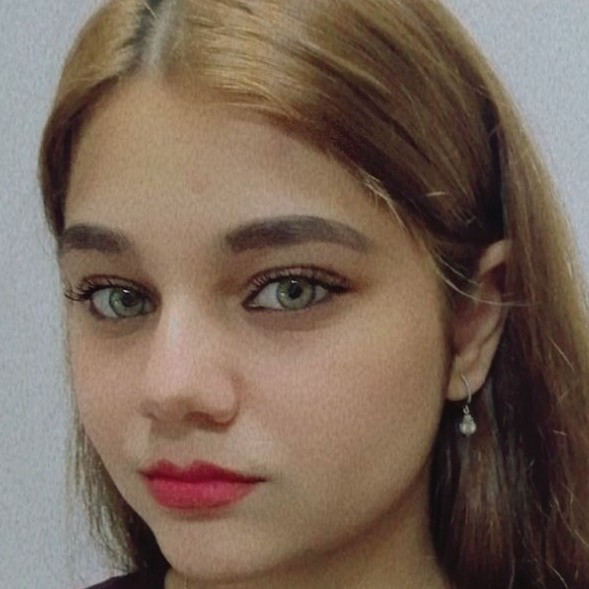 Тася Козлова