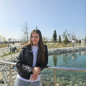 Анна Роот