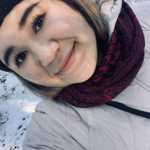 Алина Закирова