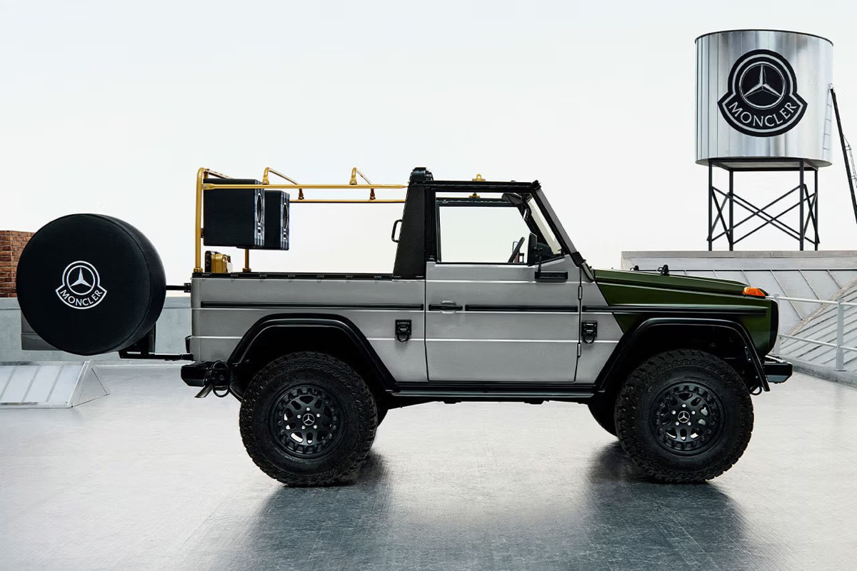 ⚡️20 октября 2024 года Mercedes-Benz и итальянский бренд одежды Moncler представили арт-объект Project G-Class Past II Future на базе винтажного «Гелика» | Сетка — социальная сеть от hh.ru