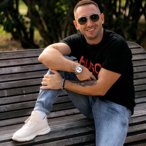 Никита Галютин