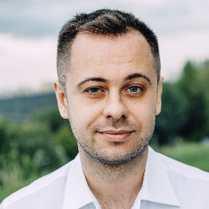 Дмитрий Коваленко