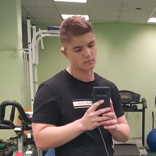 Руслан Неживой