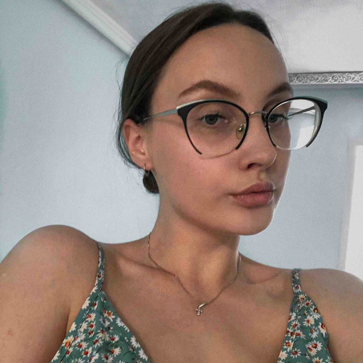 Елена Довгань