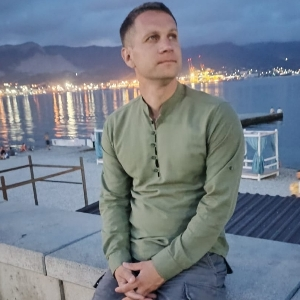 Андрей Коновалов