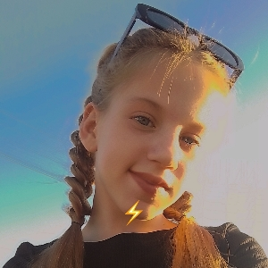 Алёна Потебенько