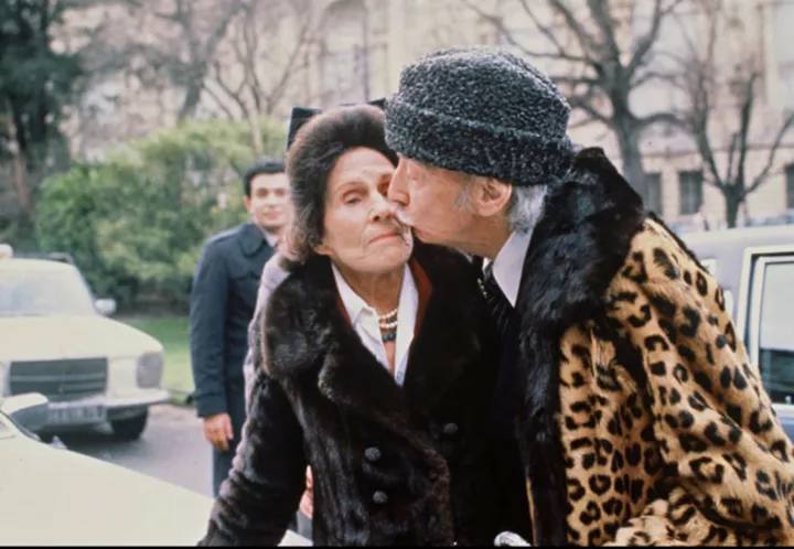 От сюрреализма до чупа-чупса
Когда я училась в школе, Сальвадор Дали казался мне художником с усами и странными картинами. Потихонечку взрослея, я поняла, что мир гораздо шире | Сетка — социальная сеть от hh.ru