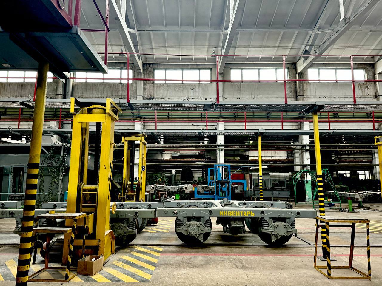 🚇Экскурсия в электродепо "Кировское" Самарского метрополитена🚇
Всем привет! Совсем недавно ребята из Молодежного совета и Ассоциации Региональной Молодежи посетили уникальное место — электродепо "Киро... | Сетка — социальная сеть от hh.ru