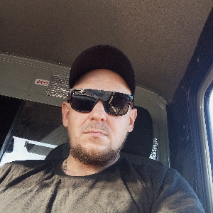 Олег Скутин