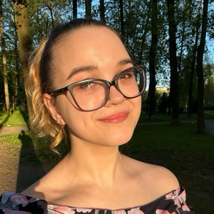 Анна Сандул