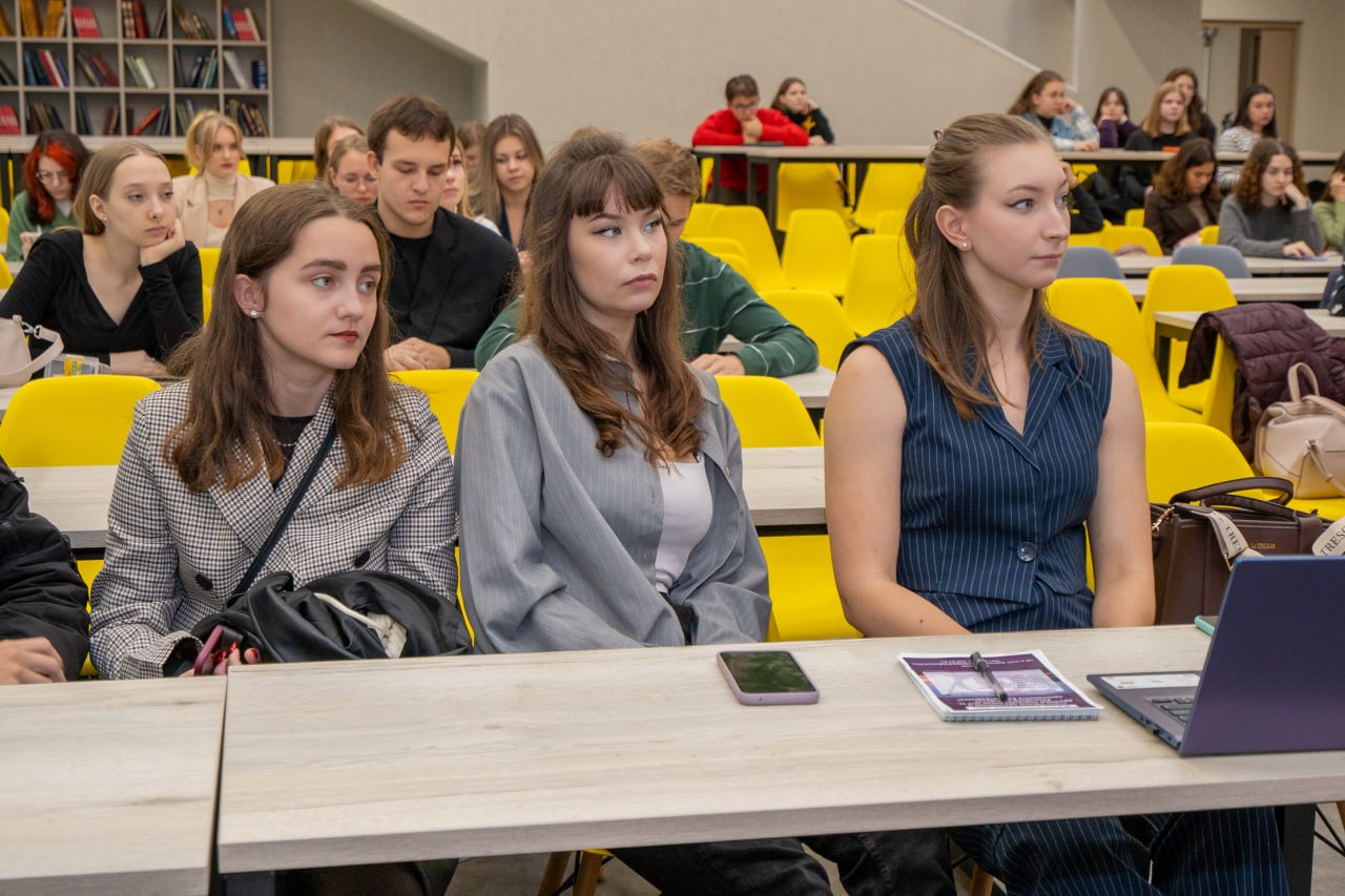 📸 Фотоотчёт с мероприятия Точка Роста G1 Software x Политех!
Встреча прошла на ура: интересные выступления спикеров, полезные мастер-классы и новые знакомства!
Благодарим всех участников за активность... | Сетка — социальная сеть от hh.ru