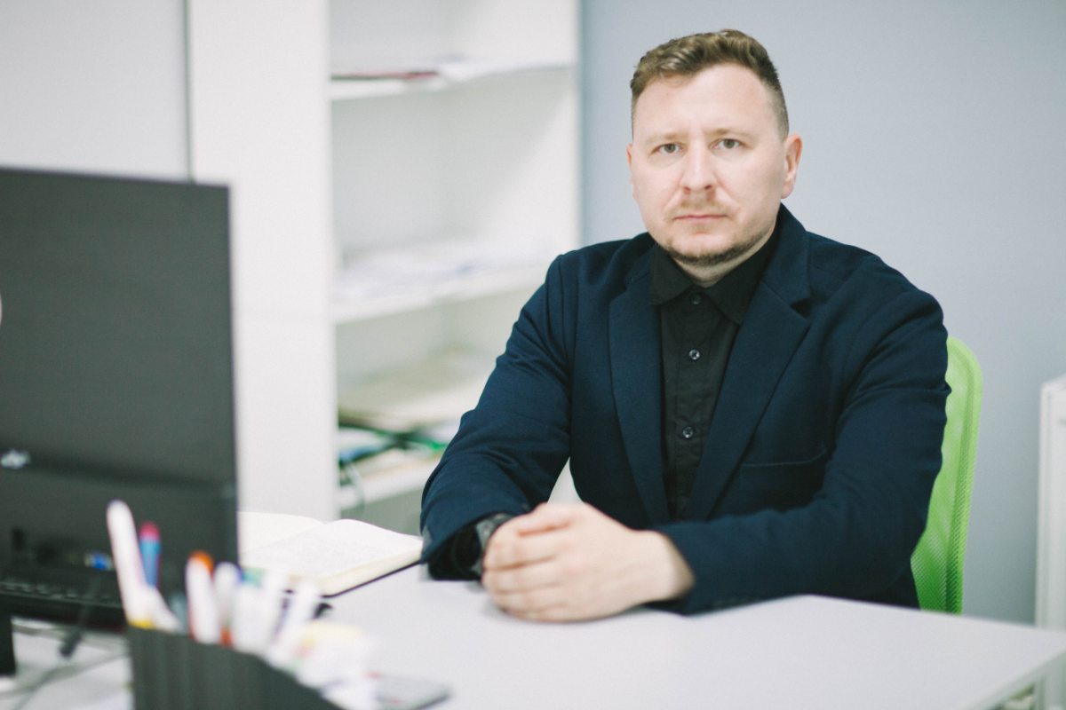 Антон Поваляев