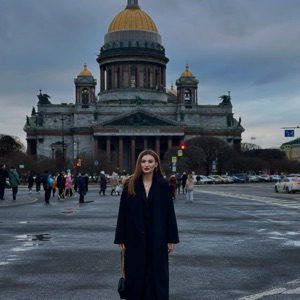 Aлина Пискунова | Сетка — социальная сеть от hh.ru