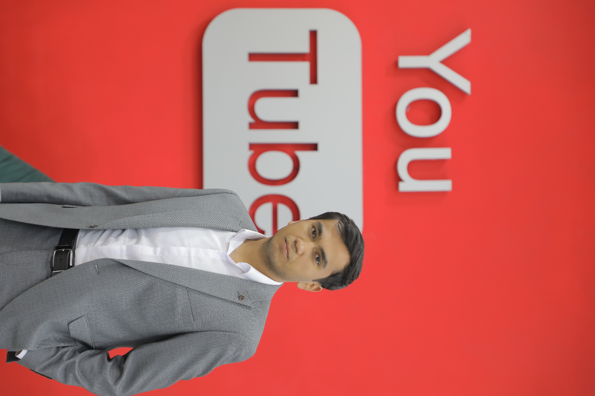 Шохрухбек Бабаев