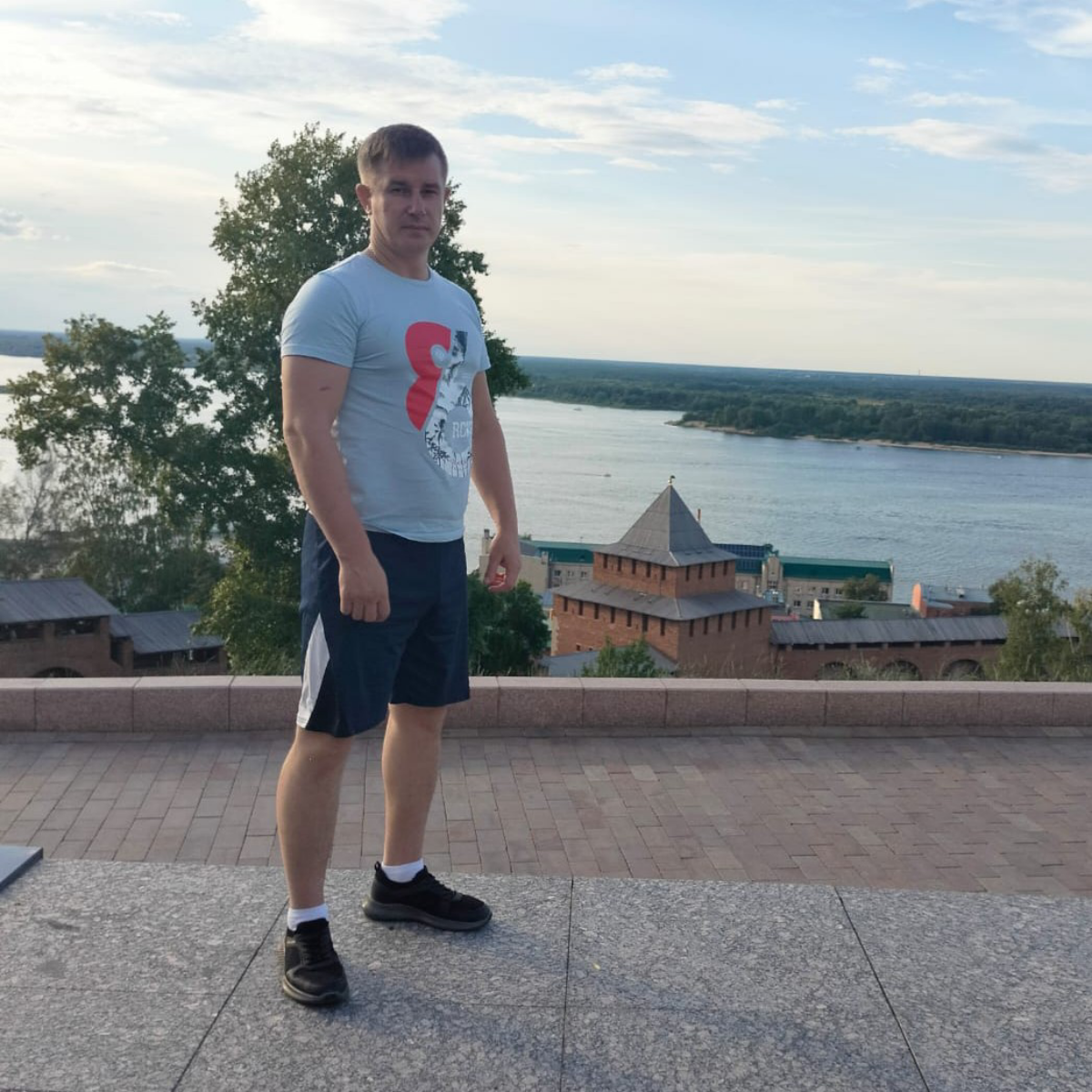 Александр Зуйков