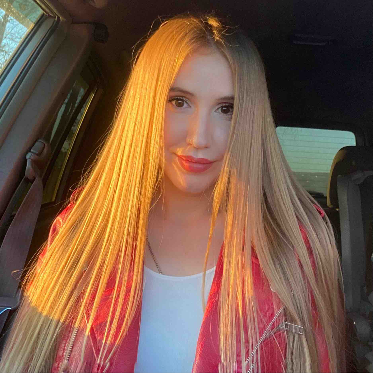 Алёна Пятак | Сетка — социальная сеть от hh.ru