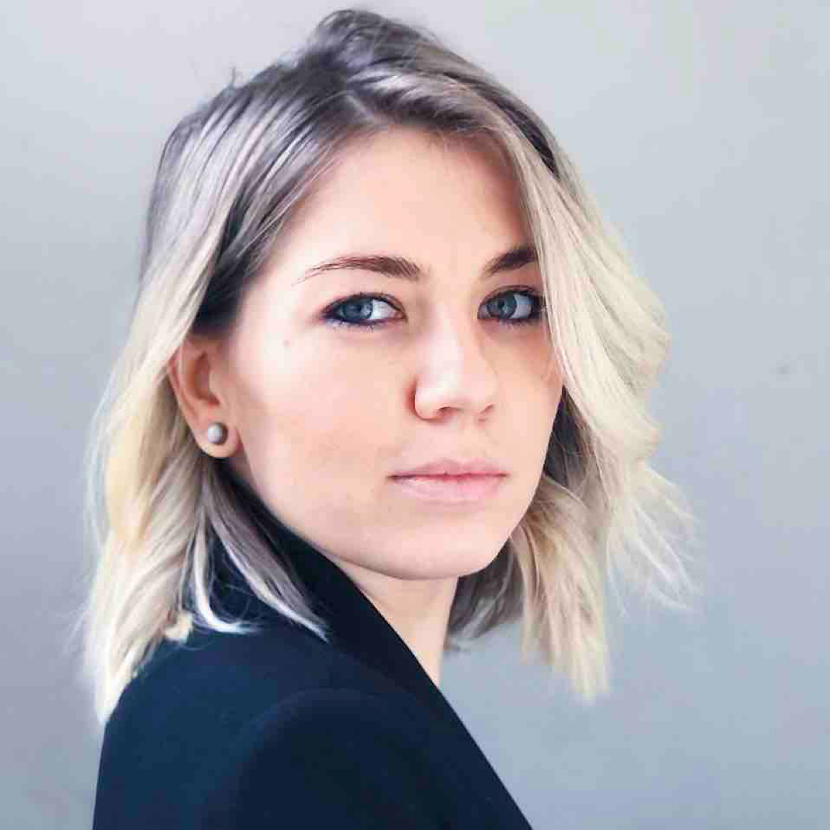 Александра Беззубова