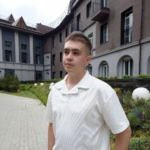 Антон Блинов