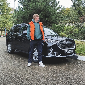 Михаил Лобанов