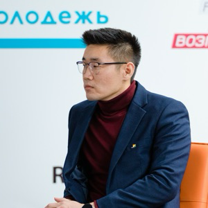 Руслан Ким