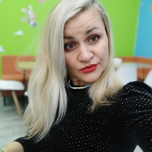 Алёна Карпунина
