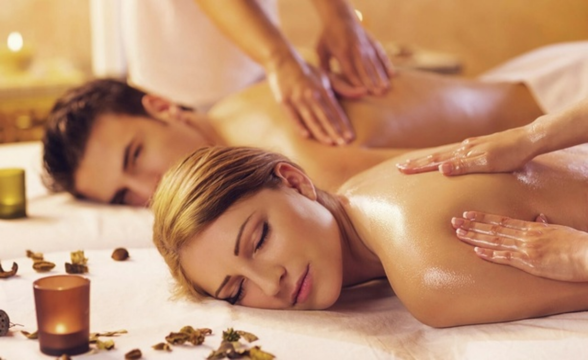 Пять причин, чтобы прийти к массажисту:
⭐️Массаж помогает бороться с бессонницей и расслабляет мышцы.
⭐️Массаж повышает настроение и снижает уровень стресса | Сетка — социальная сеть от hh.ru