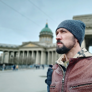 Александр Иванов
