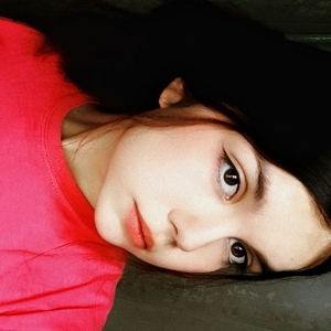 Айли Хх