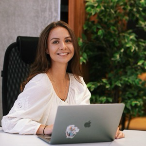 Анастасия Томм | Сетка — социальная сеть от hh.ru