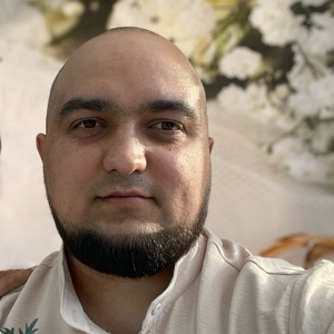 Роман Гаджиев