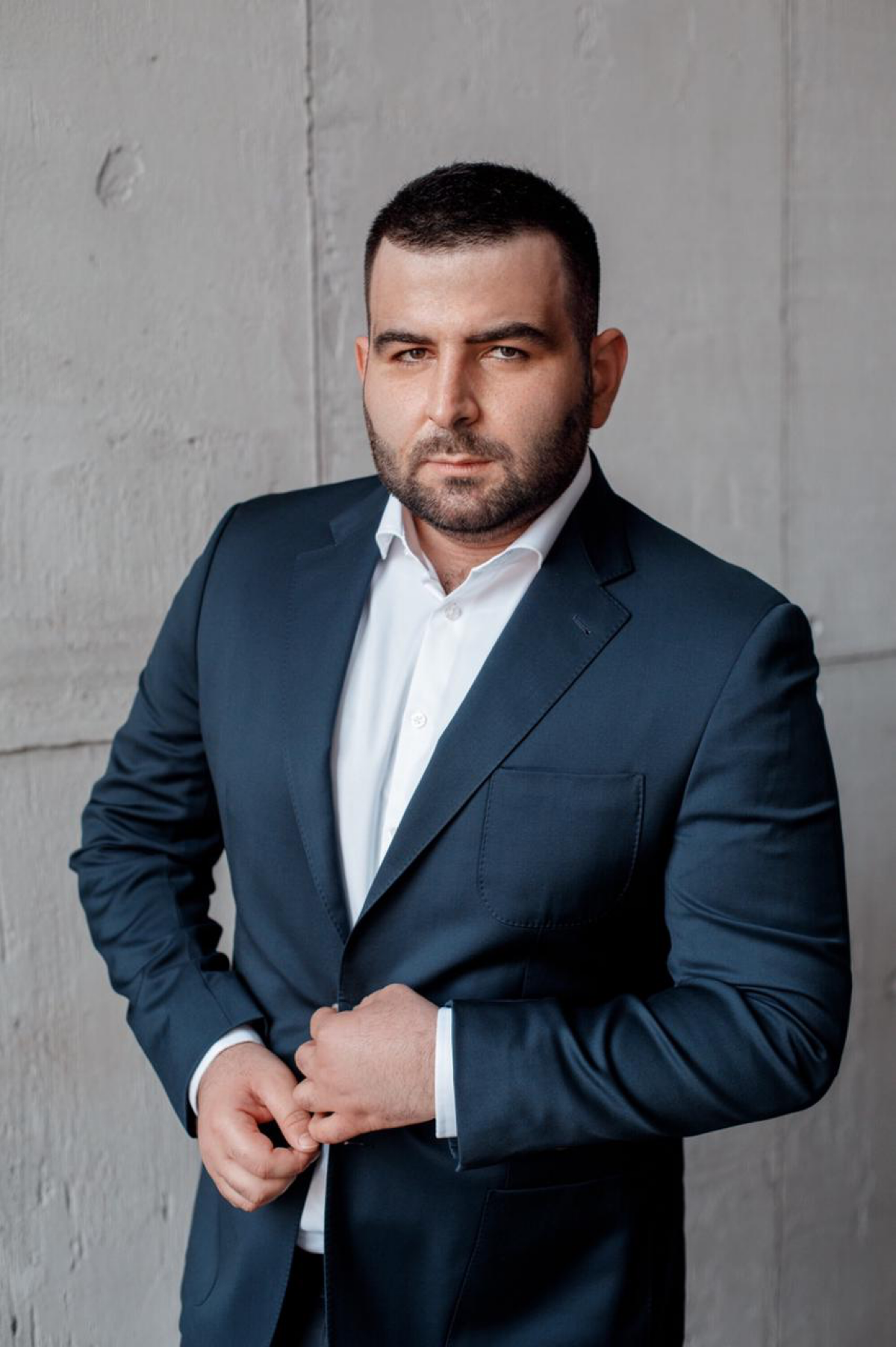 Эмин Султанов